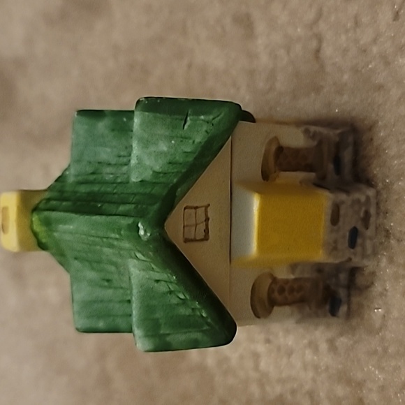 Vintage Porcelain Trinket Box House - Picture 4 of 6